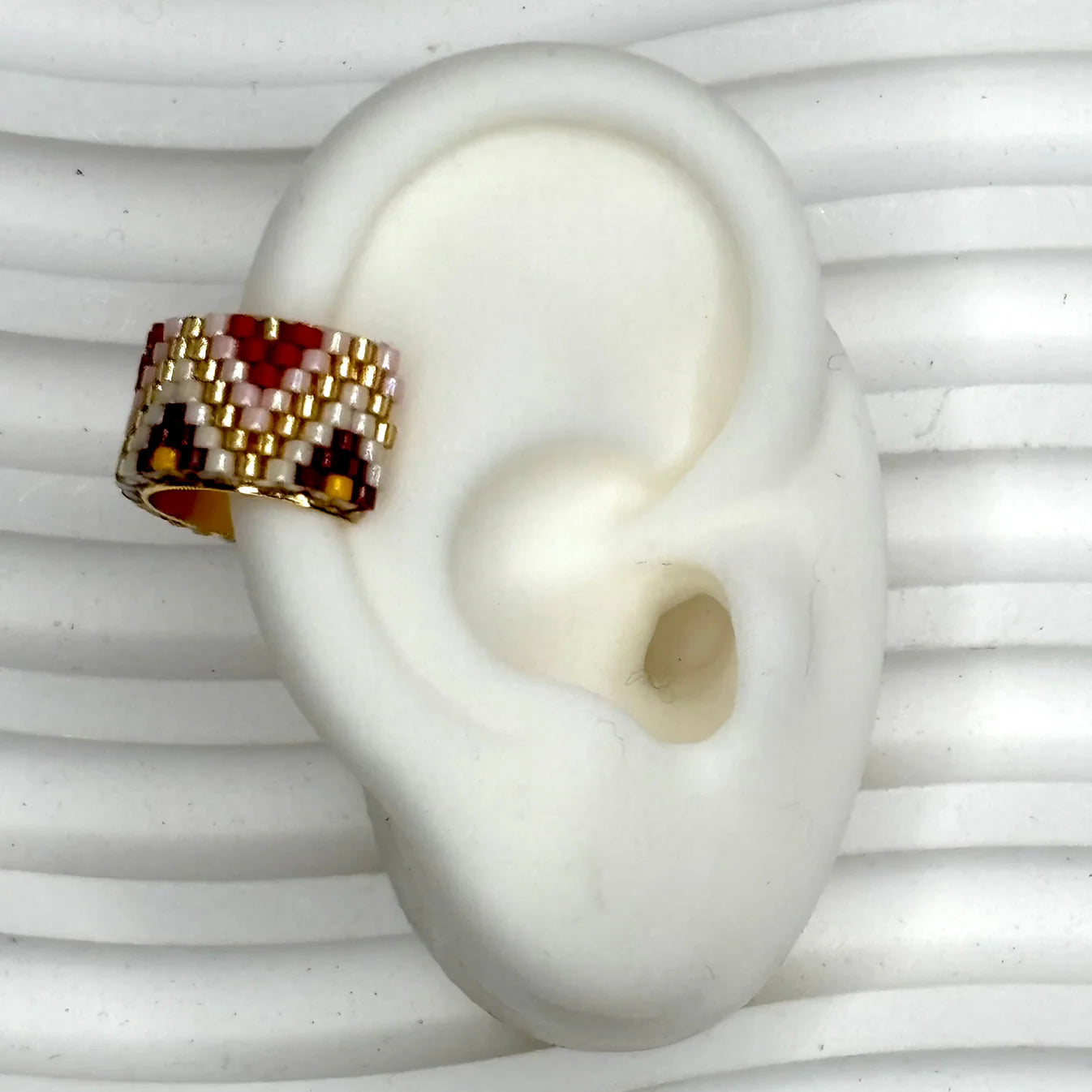 ✨ Gal Miyuki Ear Cuff ✨