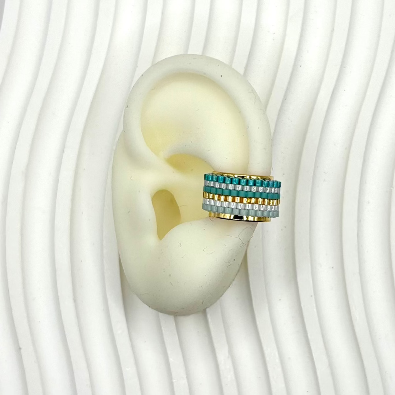 ✨ Malach Miyuki Ear Cuff ✨