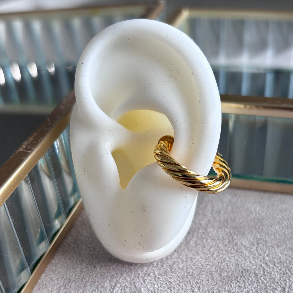 Handmade twist design bronze ear cuff