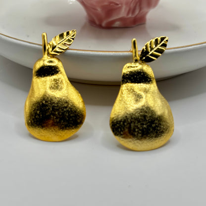 Elegant pear-shaped earrings with a graceful design, adding a timeless and sophisticated touch to any outfit