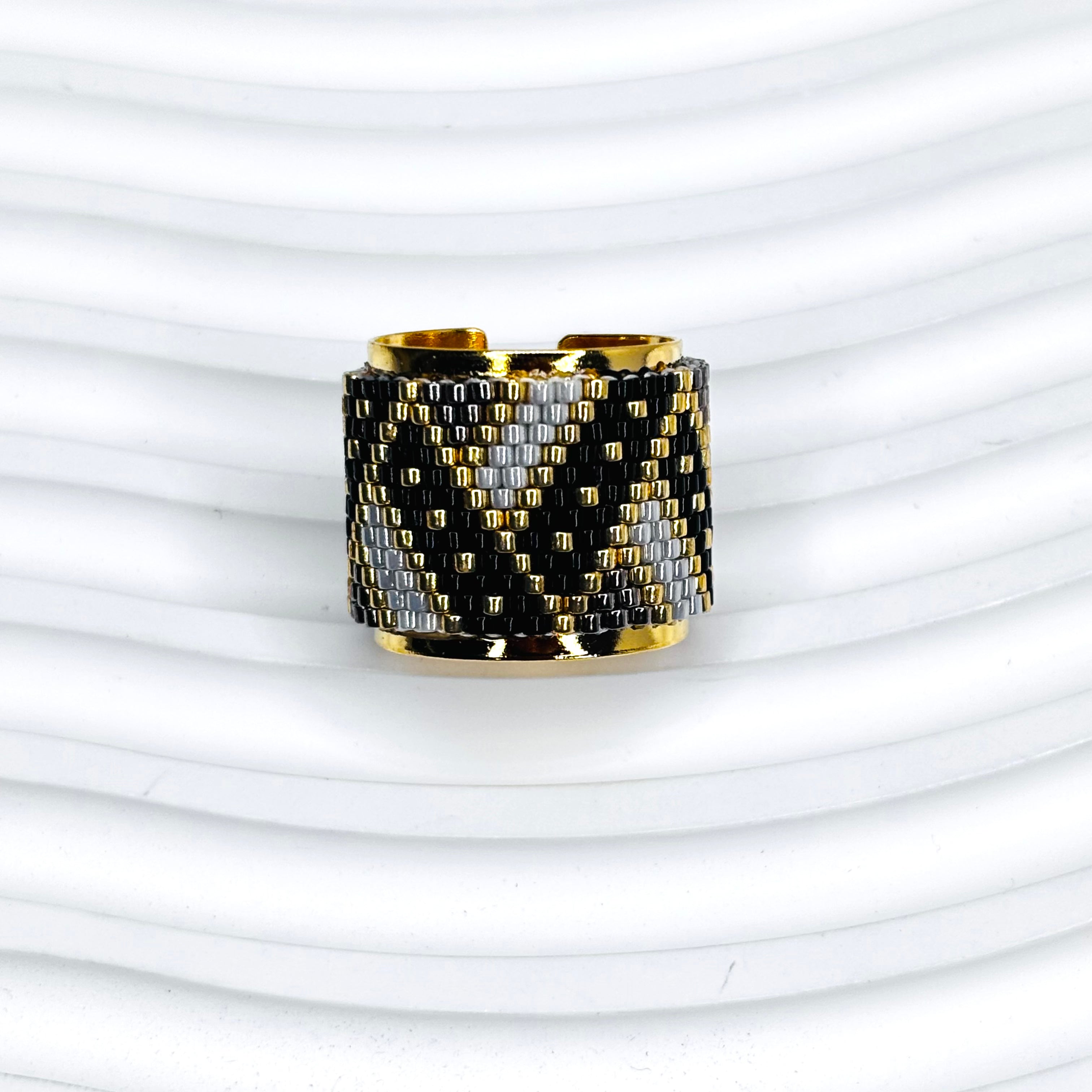 Ghalib Handmade Miyuki Ring