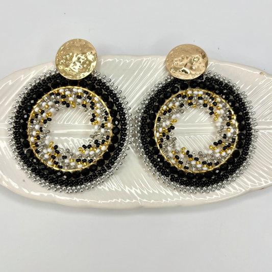 Emma – Classic Earrings for Effortless Elegance