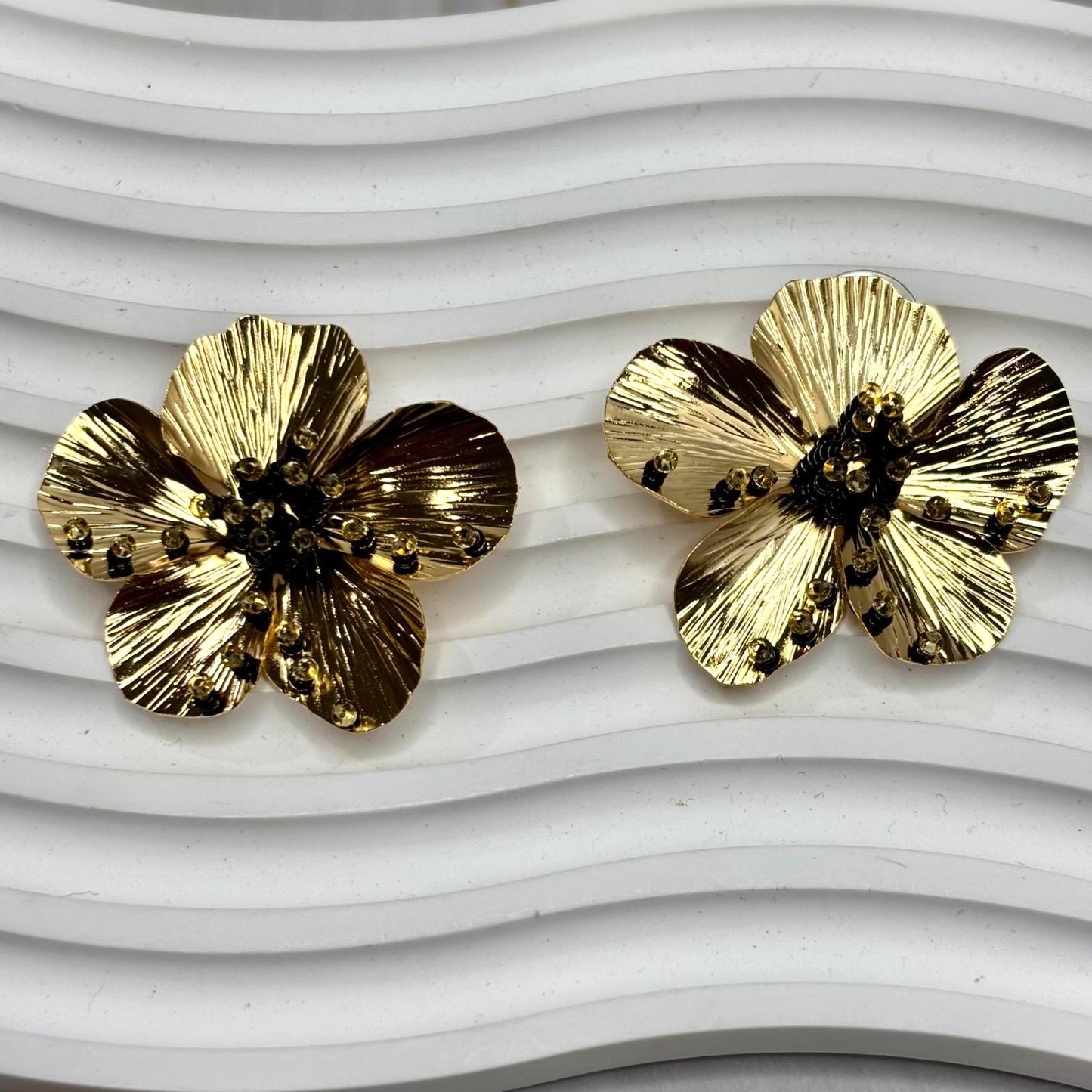 Hadassah Earrings – Elegant and Timeless Floral-Inspired Jewelry