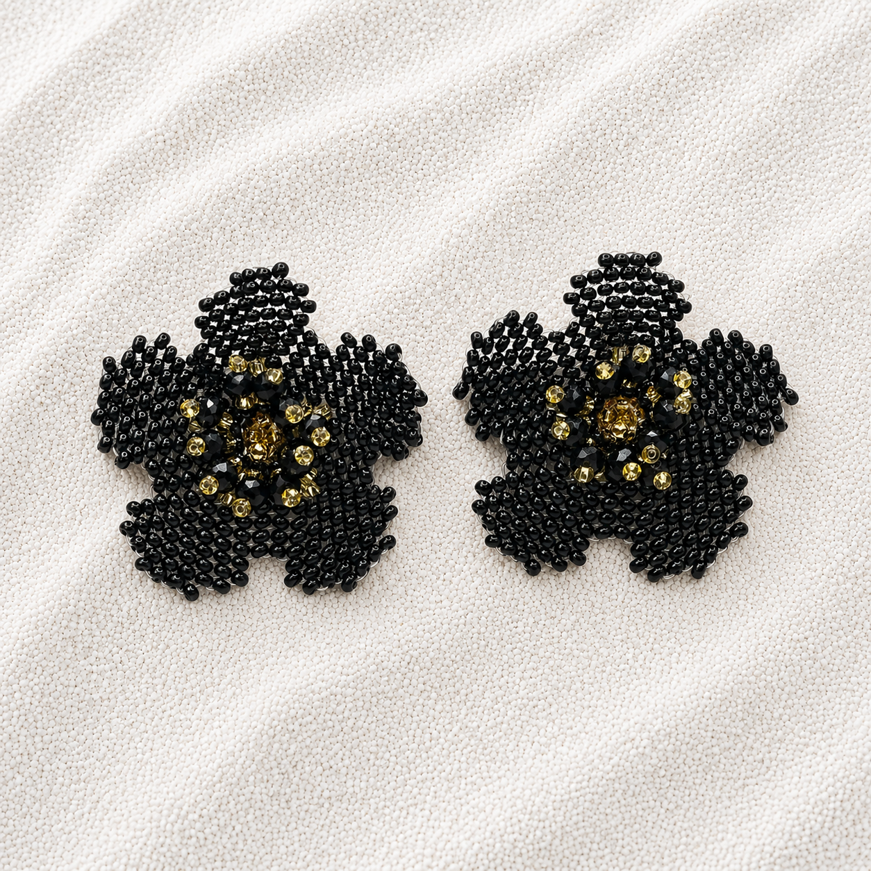Rawiya Flower Earrings