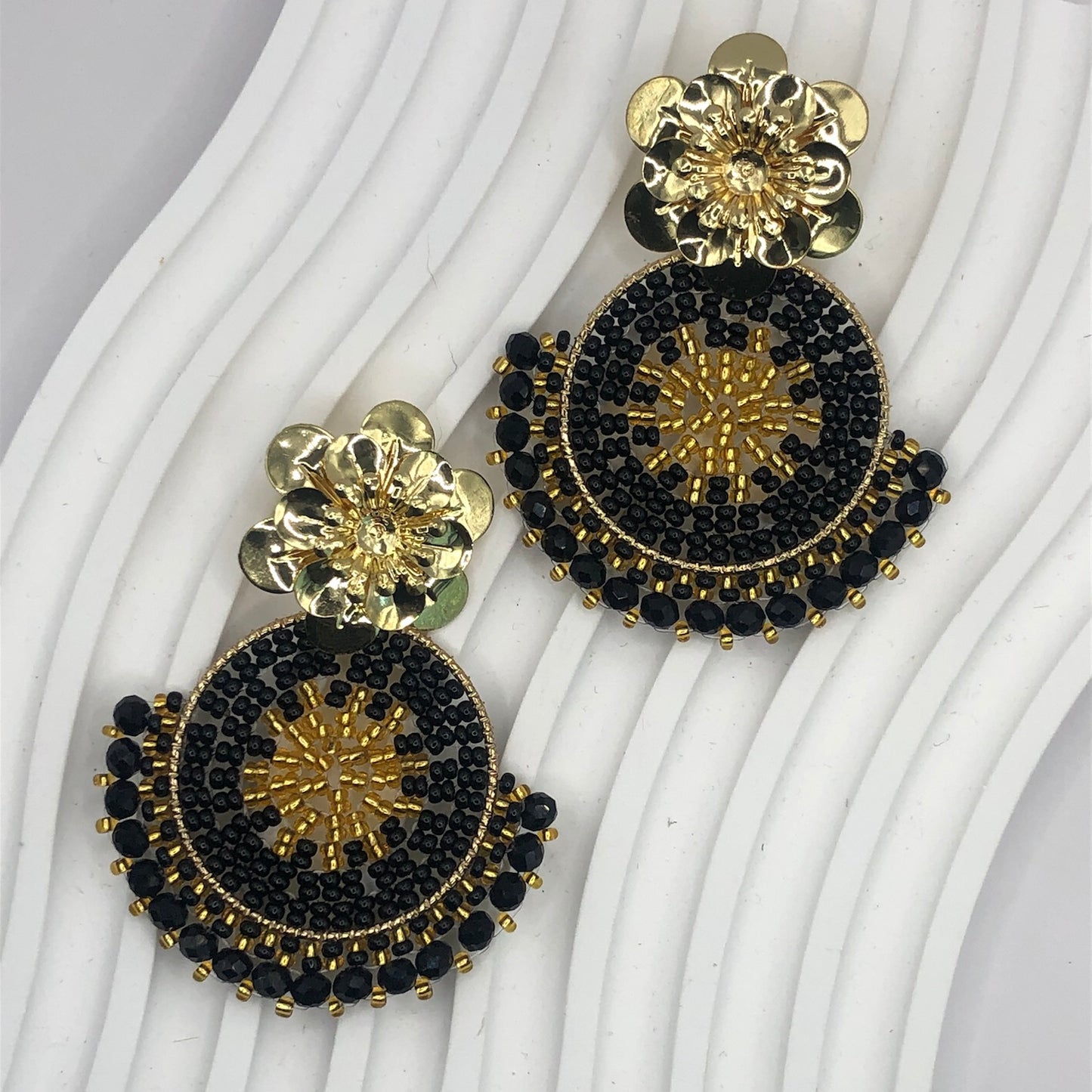 https://bellalujewelry.com/products/gulya-handmade-earrings