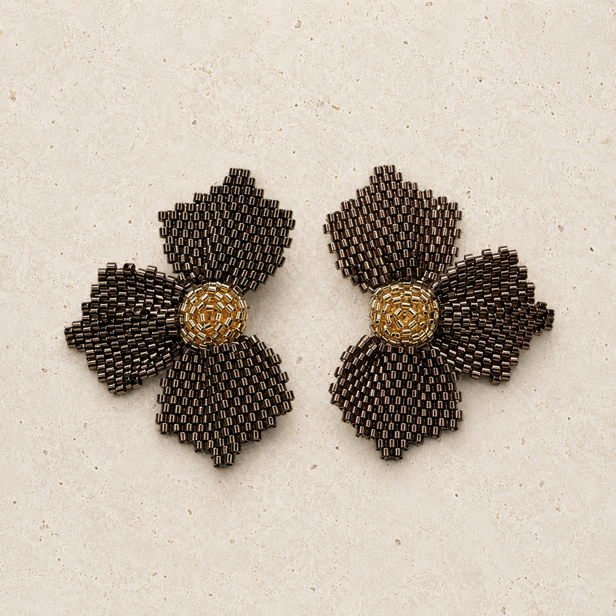 Jannesita Earrings