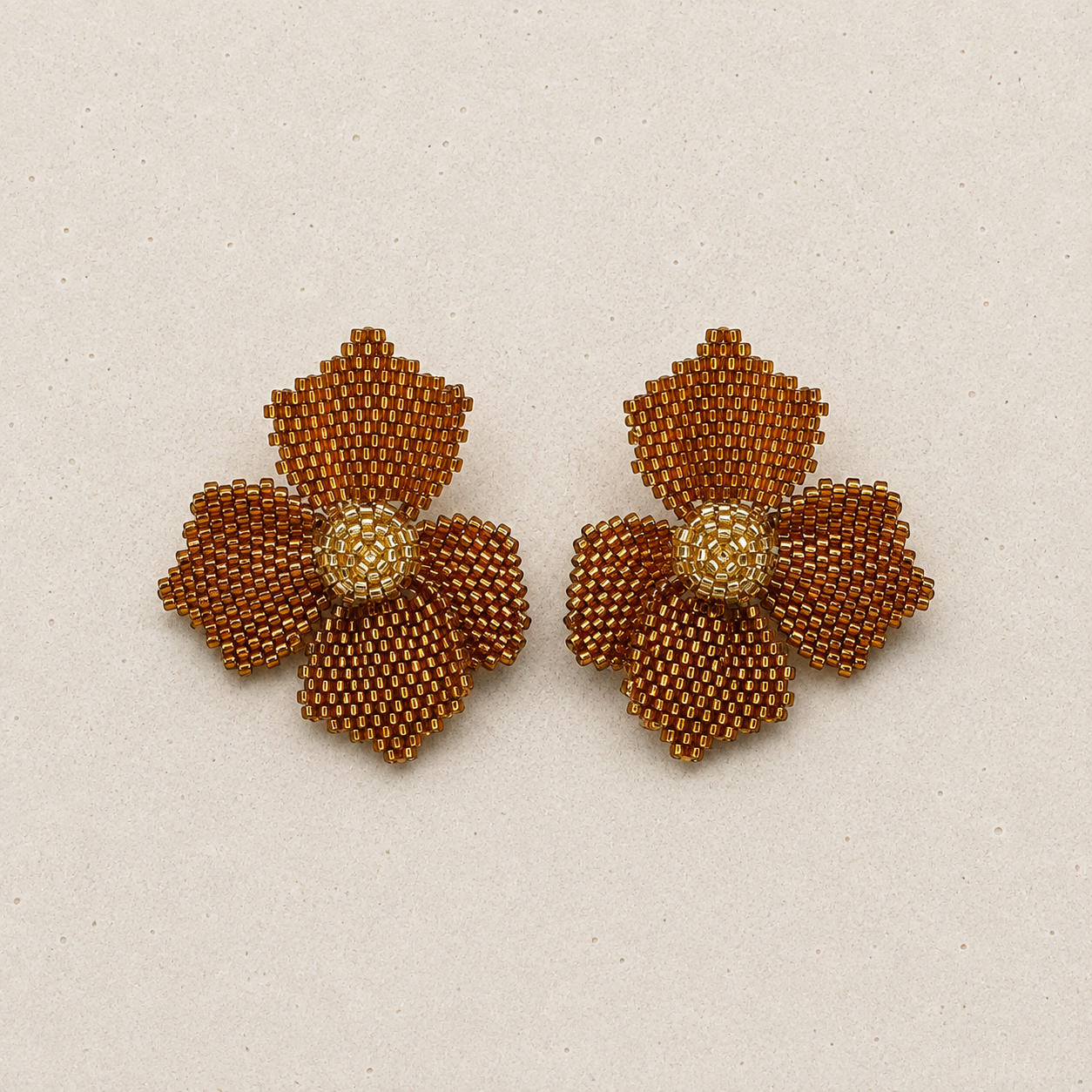 Jannesita Earrings