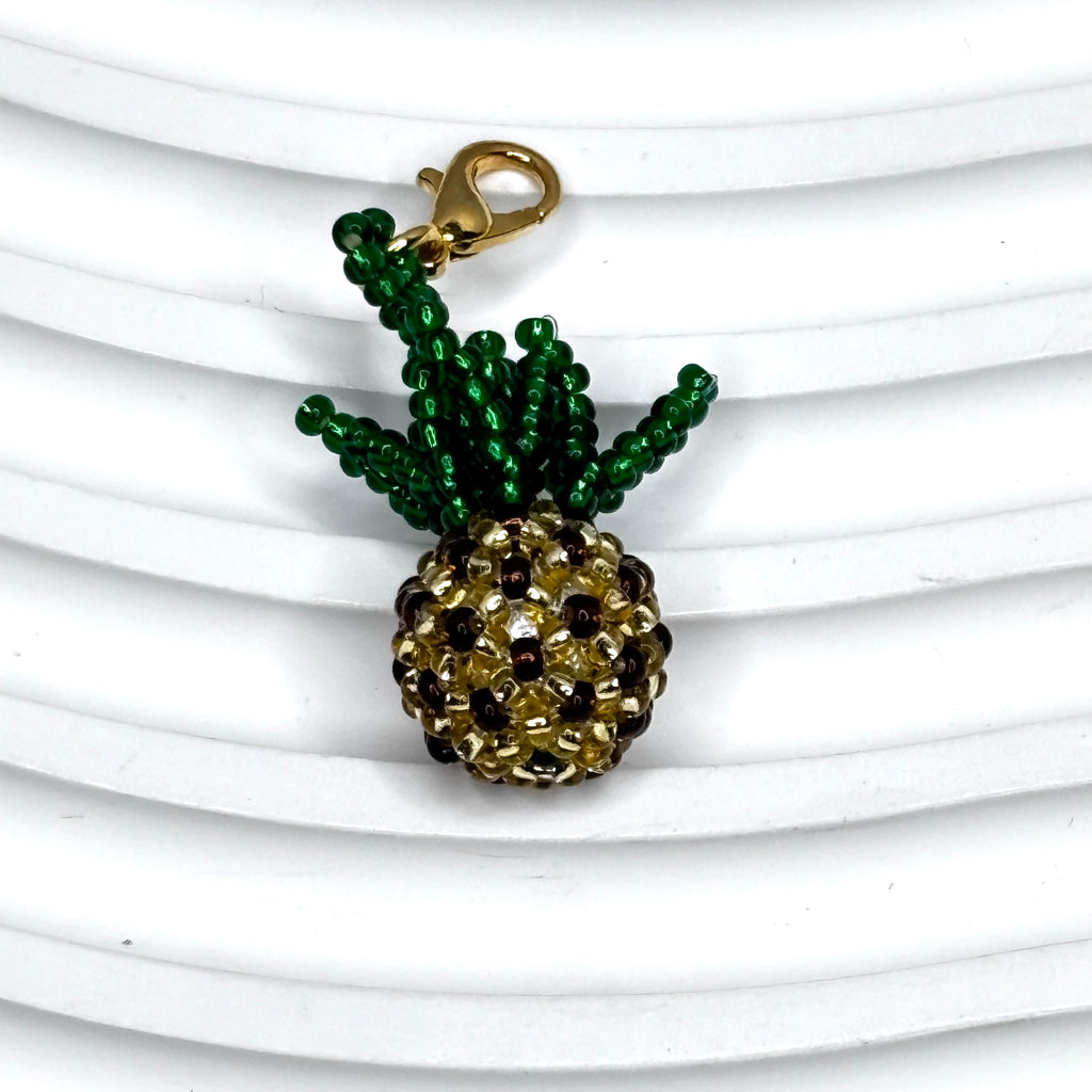 🍍 Golden Tropic Delight – Handmade Pineapple Charm 🍍
