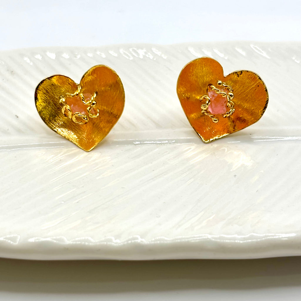 Dainty gold small hearts earrings with a minimalist and polished design, perfect for everyday wear and feminine style.