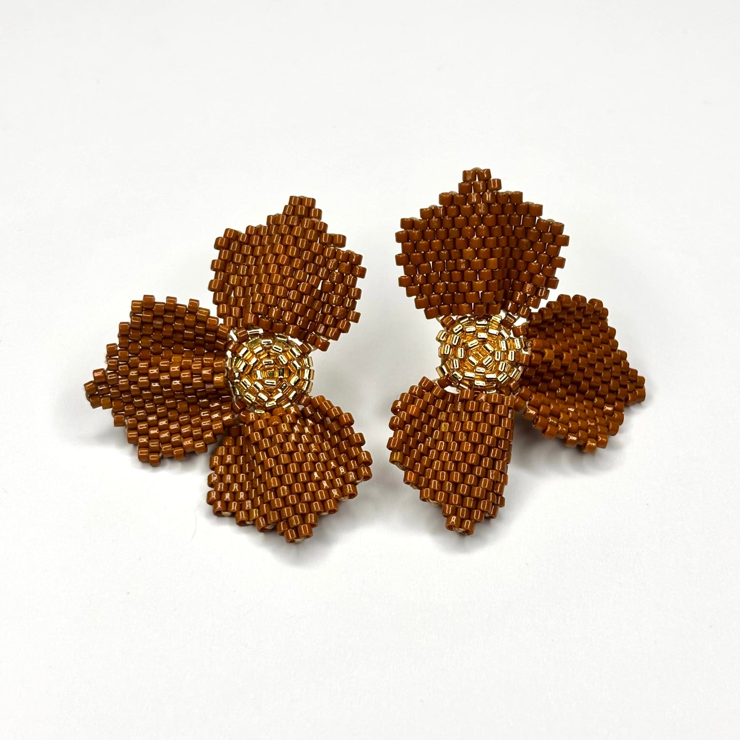 Jannesita Earrings